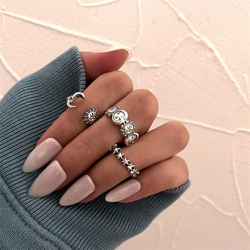 

3Pcs Moon Opening Joint Rings Set Vintage Star Old Silver Metal Alloy Rings Combo For Women Bohemian Jewelry Gifts