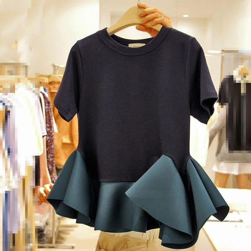 Женская футболка с оборками круглым вырезом и коротким рукавом | одежда