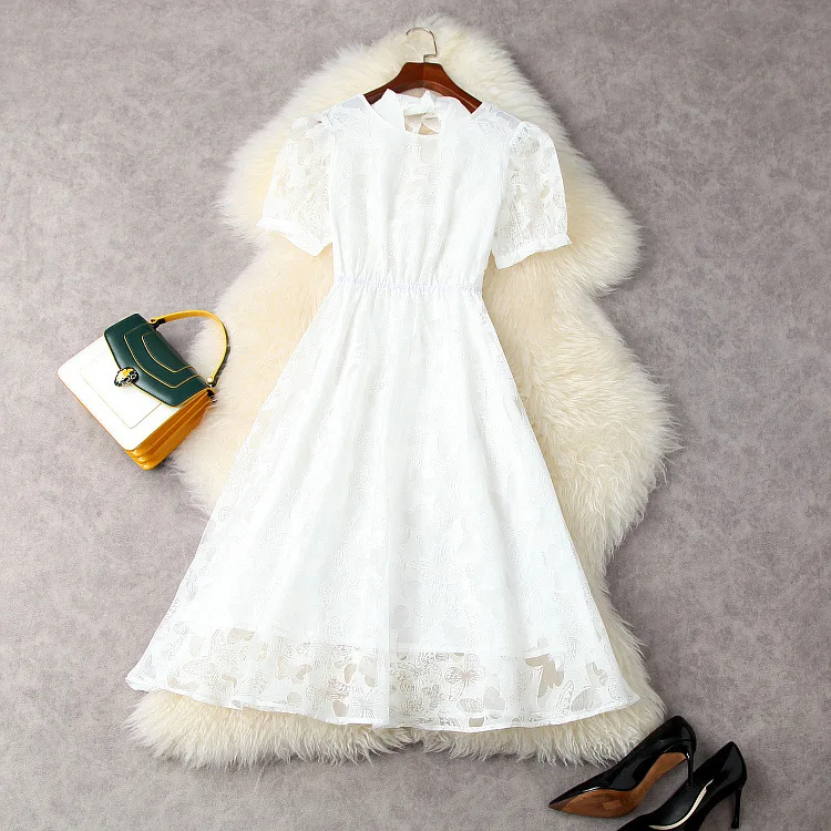 

Europe and the United States women's clothing New Summer 2021 Short sleeved butterfly print back lace-up White dress