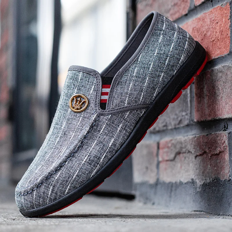 

Men's running designer shoes canvas shoes Recreational cloth shoe fund light soft sole shoe fashion canvas shoes red bottom