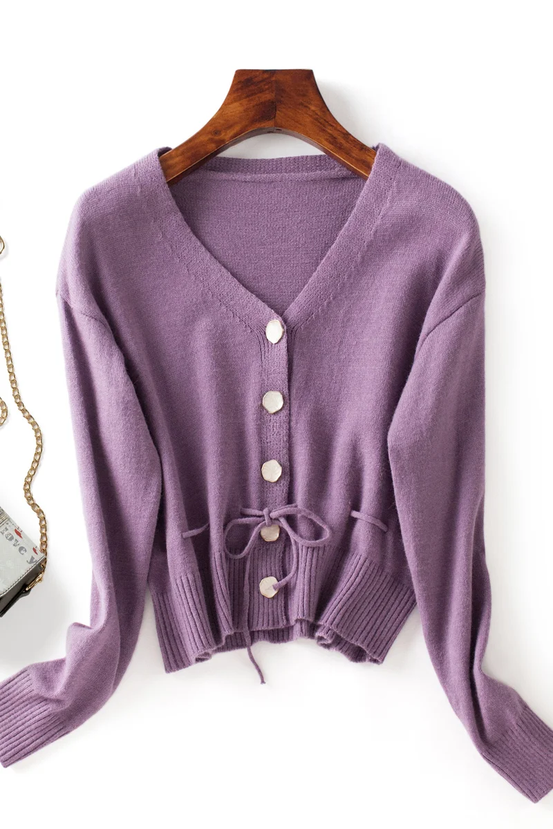 

New purple short V-Neck Sweater in autumn and winter 2020