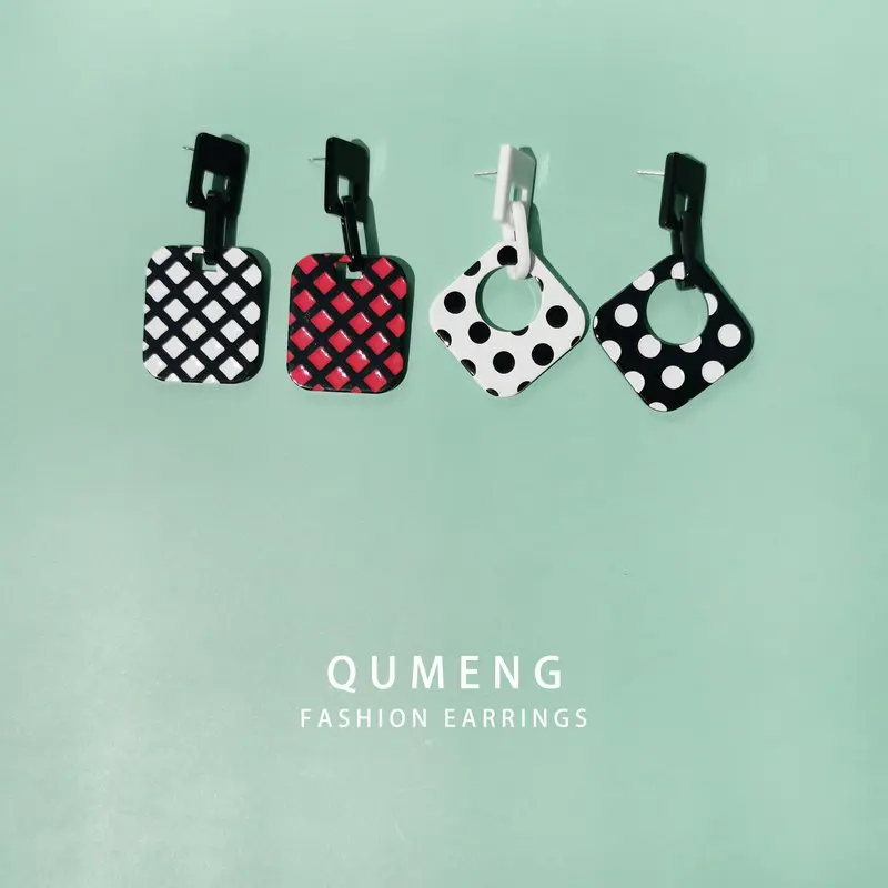 Женские Геометрические серьги QUMENG милые гвоздики контрастных цветов в Корейском