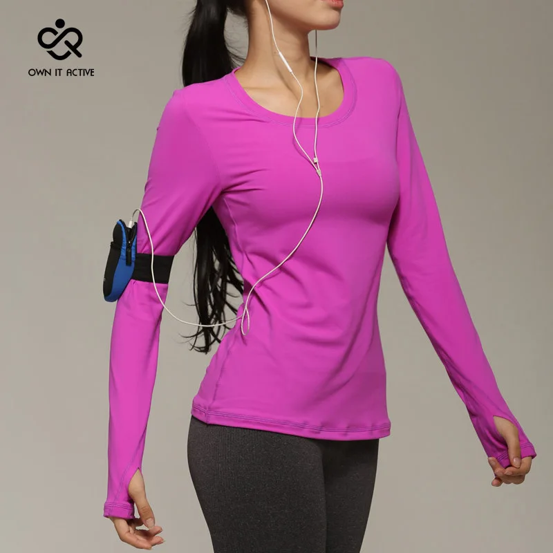 

Женская эластичная футболка для йоги, дышащий спортивный топ с отверстиями для большого пальца и длинными рукавами, одежда с круглым вырезо...