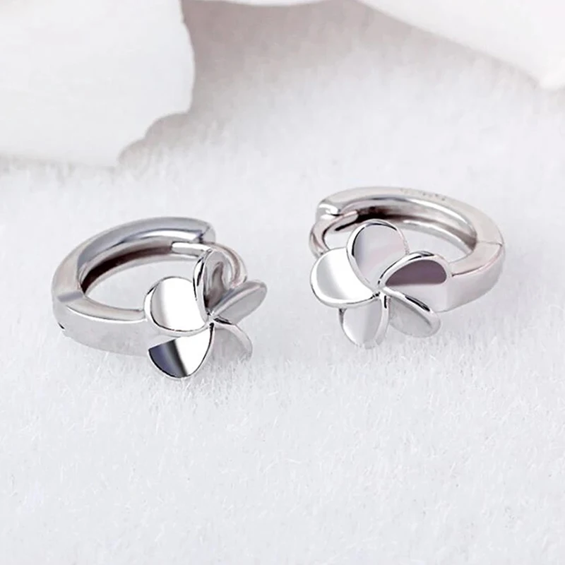 New Women Jewelry Fashion Earrings High Quality Retro Five Leaf Flower Grass Pop Ladies Present | Украшения и аксессуары