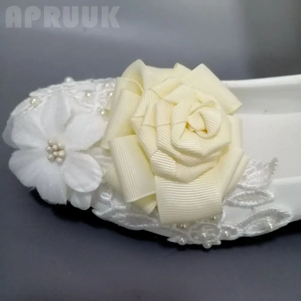 Милые свадебные туфли ручной работы цвета слоновой кости с розами Женские на