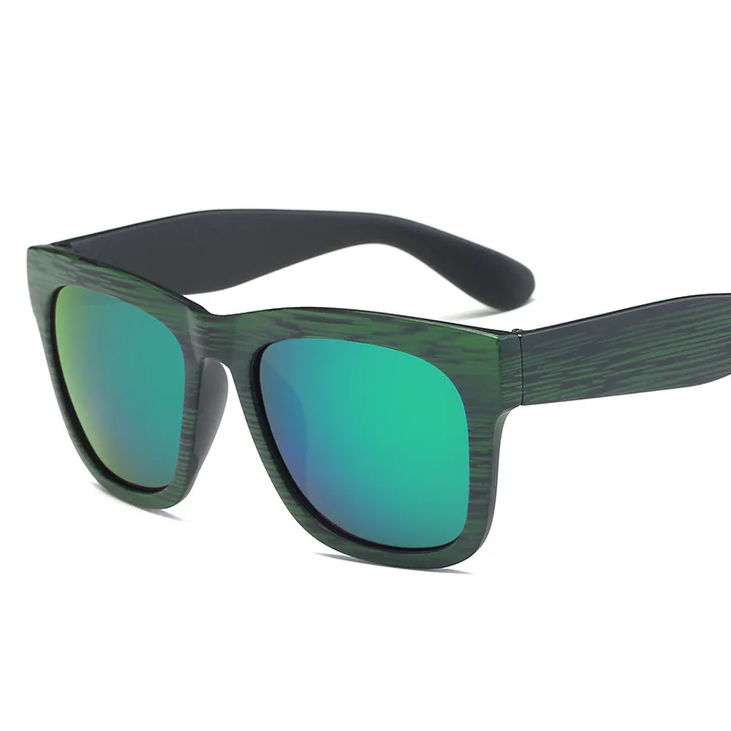 

Square Sunglasses Women Retro Sun Glasses Men UV400 Wood Grain Frame Trendy Eyewear Outdoor Light Blocking Unisex Driving Oculos