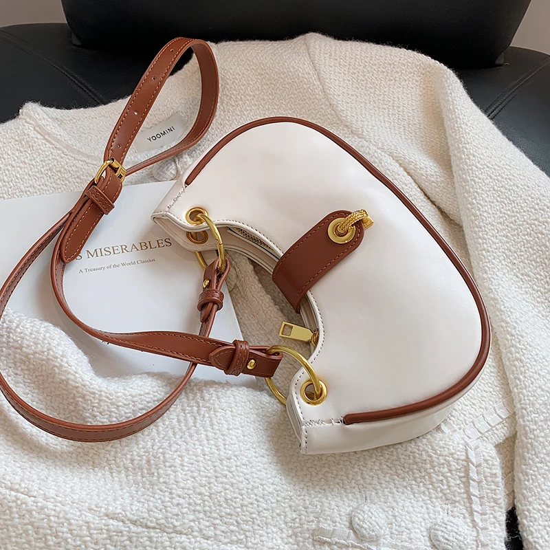 

High-end Women's Bag All-match 2021 New Fashion Messenger Bag Underarm Bag Half-moon Bag Shoulder Bag Width: 24cm