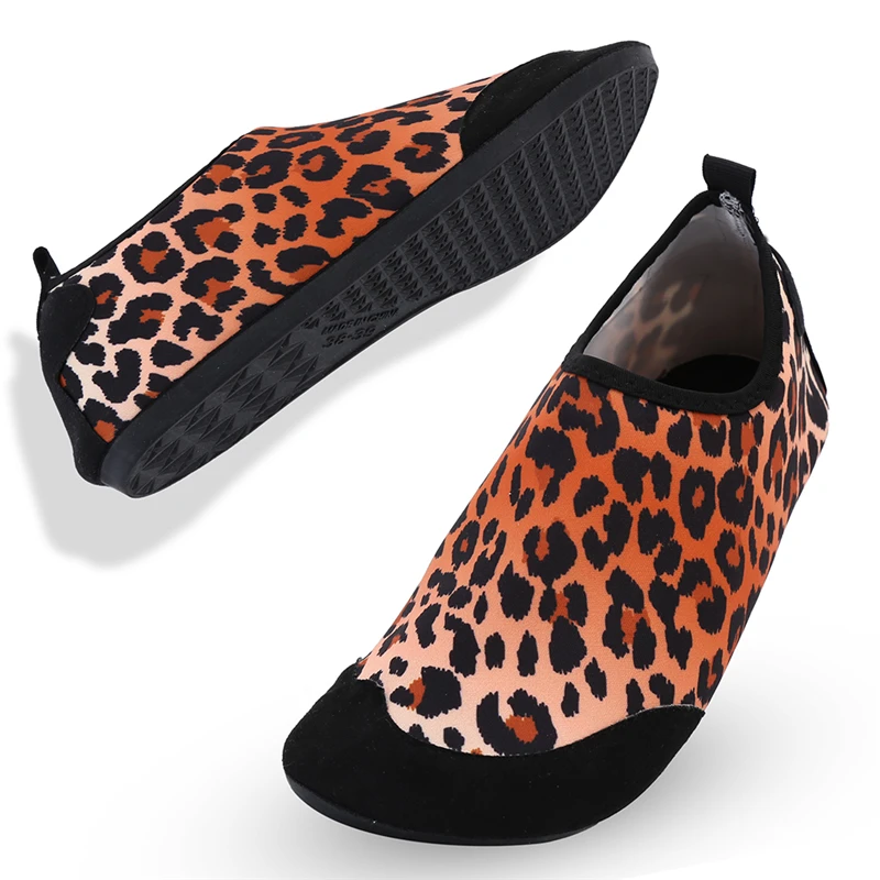 

Men Women Water Shoes Swimming Socks Printing Color Summer Beach Sneakers Seaside Sneaker Socks Slippers Parent Child Shoes