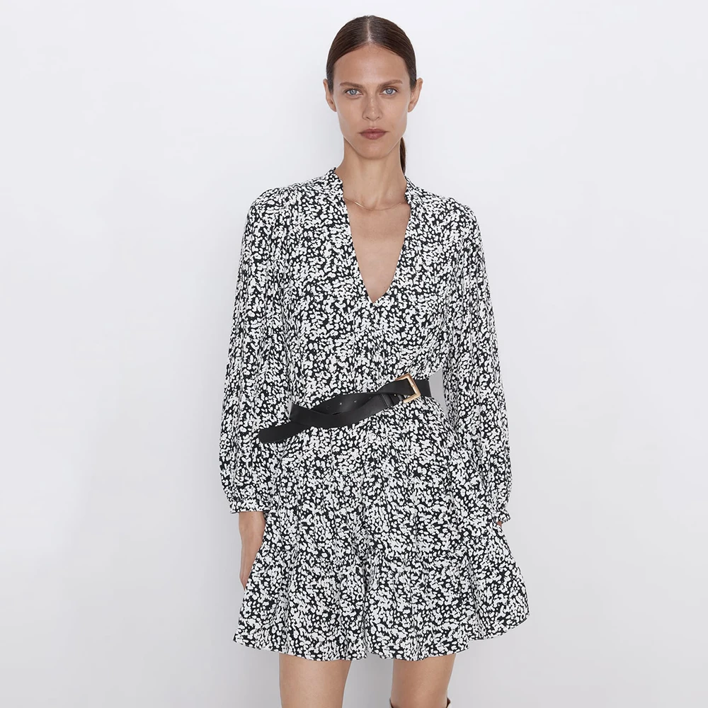 Женское короткое платье с принтом ZA черно белое Повседневное Бохо С v образным