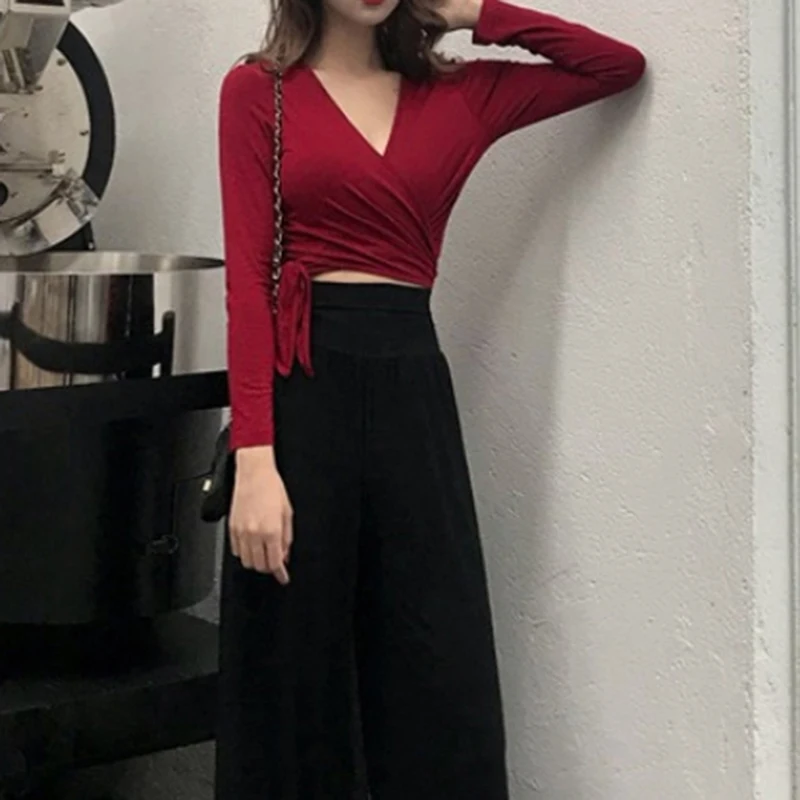 

Sexy Bandage V Neck Blouse Women Long Sleeve Lace Up Solid Skinny Crop Tops Clubwear Ladies Basic Tees Summer Top 2021