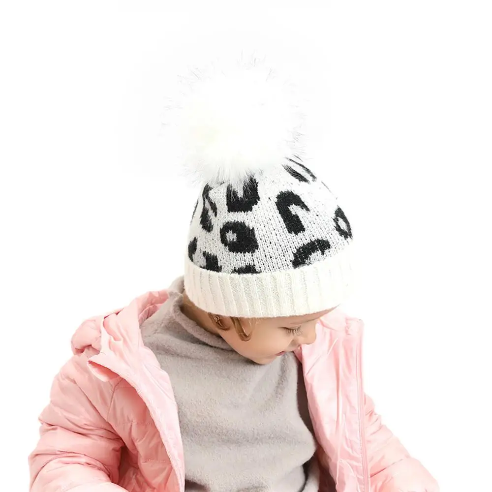 

2020 Children's Leopard Print Mohair Knit Hat Boys and Girls Brand High Quality Winter Unisex Hat PomPoms Hat
