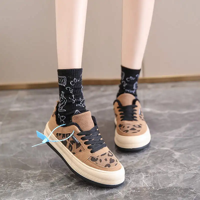 

Женские кроссовки велосипедные женские спортивные кроссовки для маленьких девочек женские кроссовки для бега 39-47 спортивная обувь Подушка...