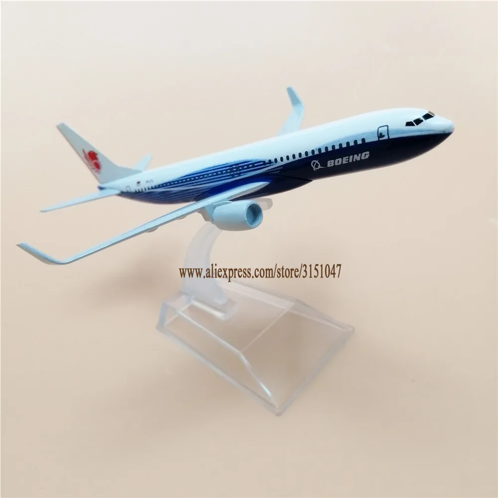Модель самолета Air Indonesia Airlines B737 модель с голубым металлическим сплавом 16 см