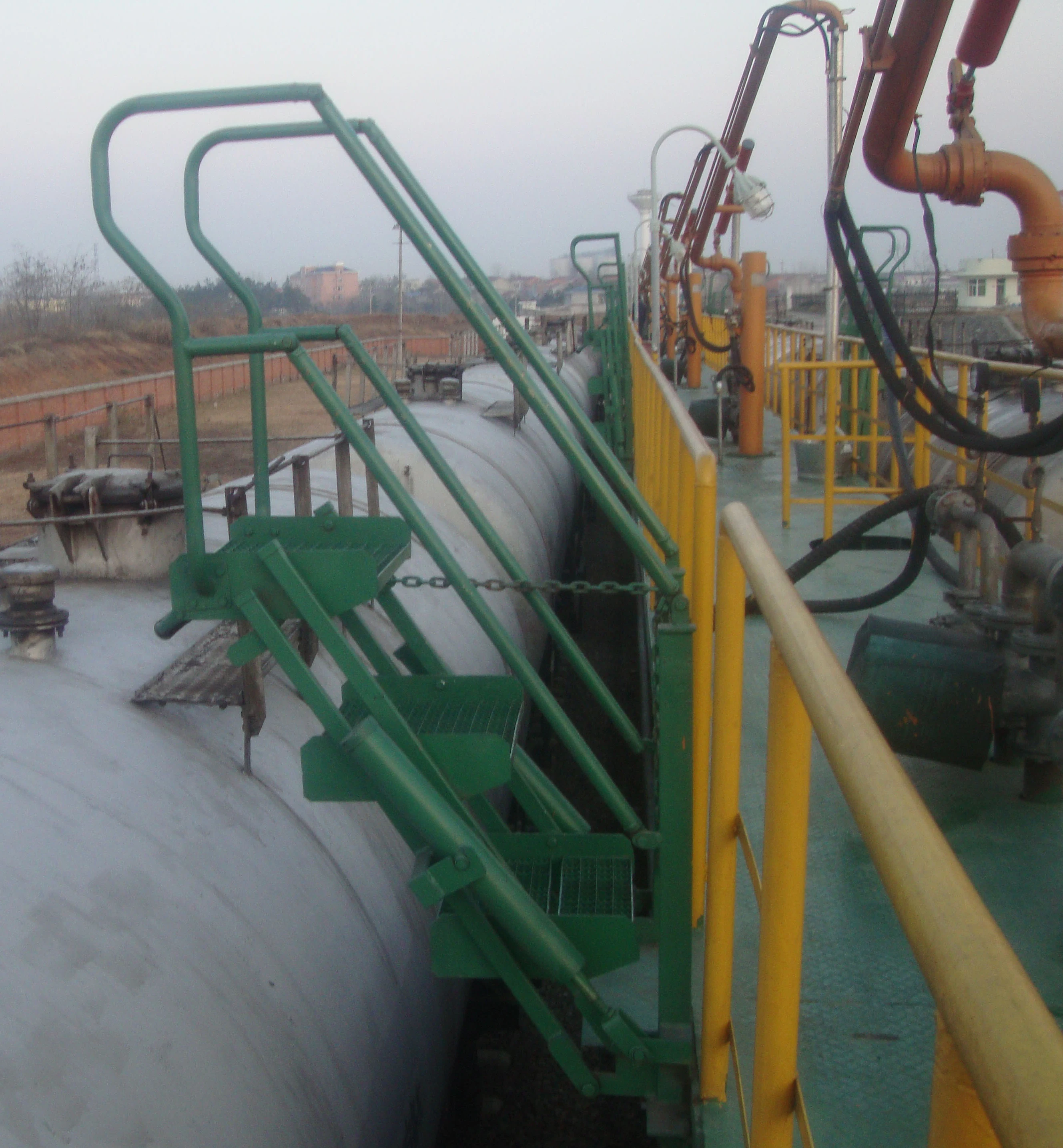 

folding ladder for tank farm high working tools Industrial supplier for sale