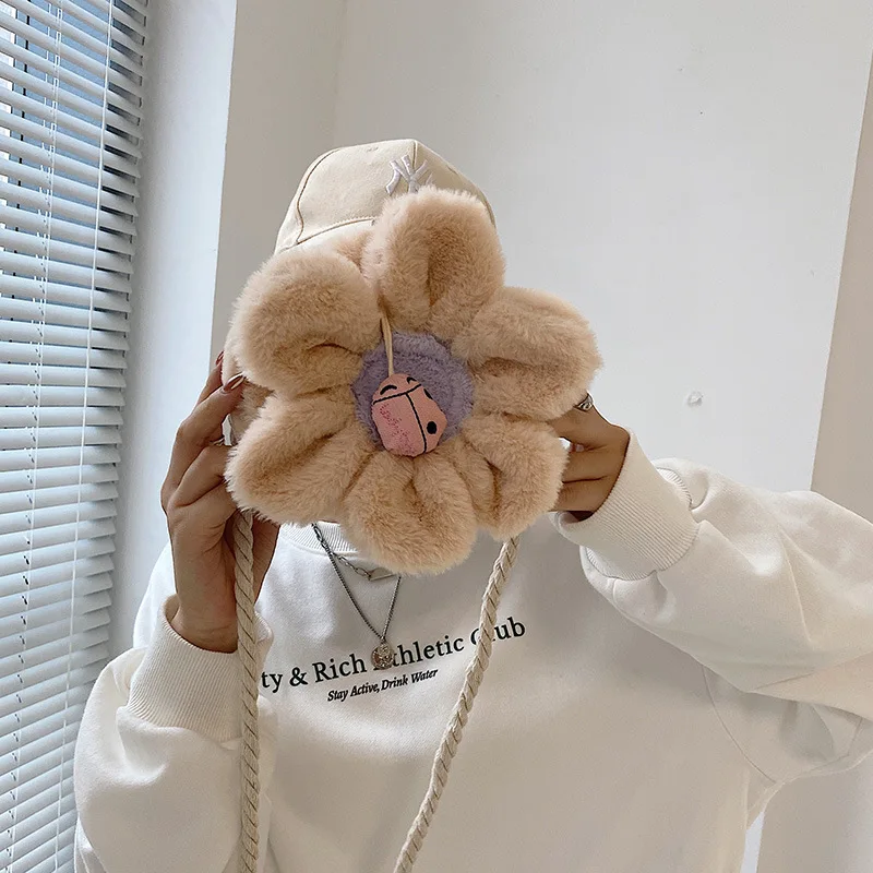 

Funny Sun Flower Shape Messenger Bag 2021 New Shoulder Bag Girl Child Flower Style Stuffed Toy Birthday Gift For Kids