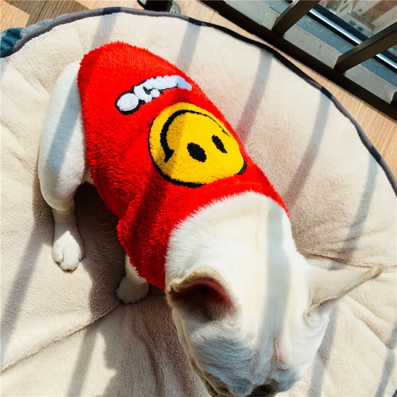 Флисовые Смешные наряды с улыбающимся лицом для собак бульдог кошек Мопсов Тедди