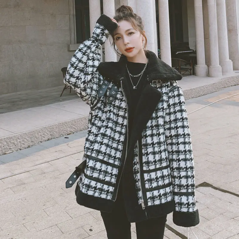 Plaid Lamb Fur Coats Black Warm Stand-up Collar Women Jackets Autumn Winter All-match Zipper Thicken Cropped Puffer Jacket