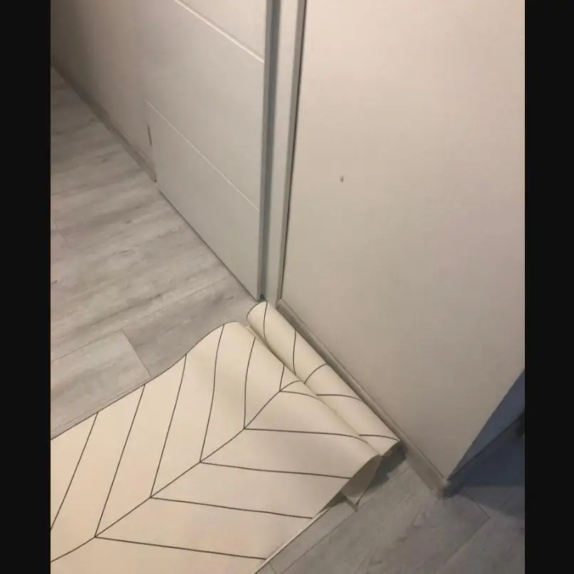 Декоративные скандинавские настенные бумаги Maison в черно белую полоску домашний