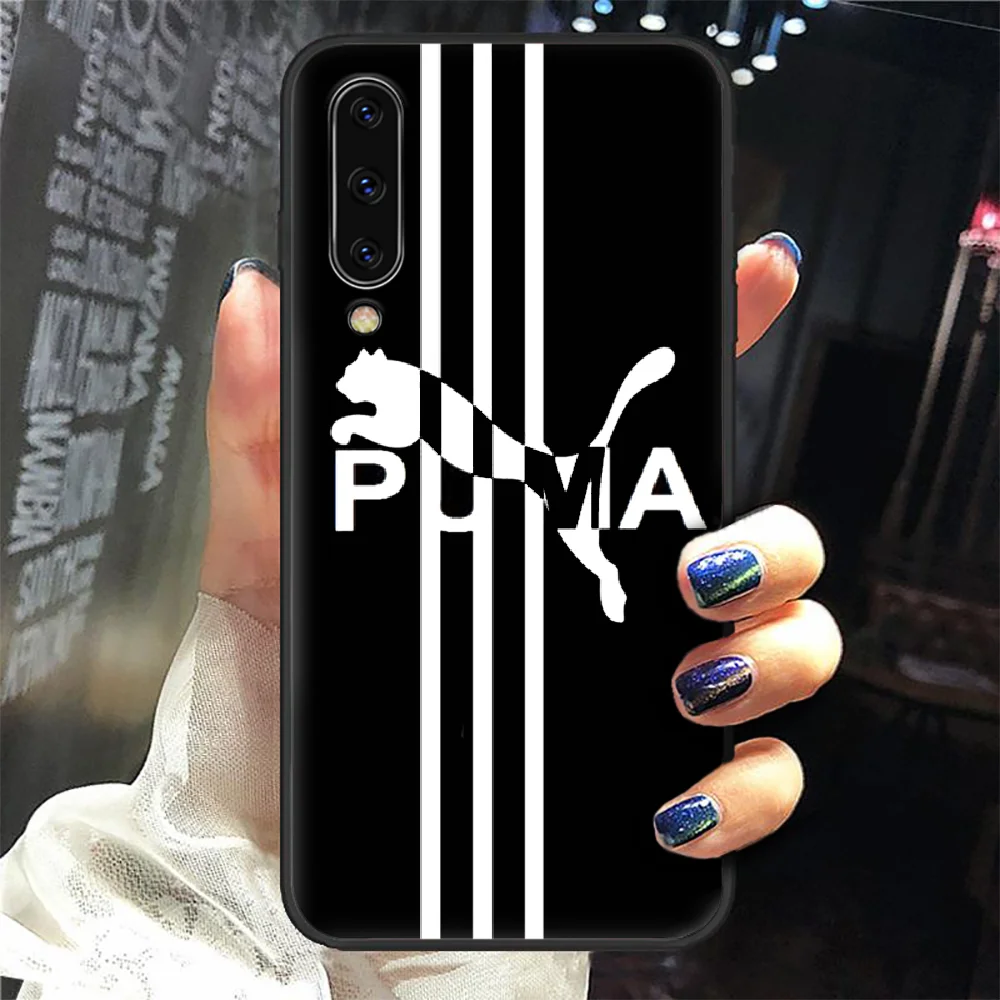 

Puma Sports Brand Phone Case Cover For Samsung Galaxy A10 A20 A30 E A40 A50 A51 A70 A71 J 5 6 7 8 S black Hoesjes Fashion