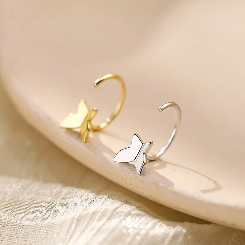 

925 Sterling Silver Vintage Earrings 2021 For Women Curved Buckle Butterfly Korean Fashion Trend Jewelry Teens Stud Earrings