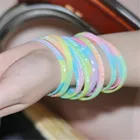 Красочные печатные буквы светящиеся силиконовые спортивные браслеты и браслеты флуоресцентные резиновые фитнес утолщенные браслеты