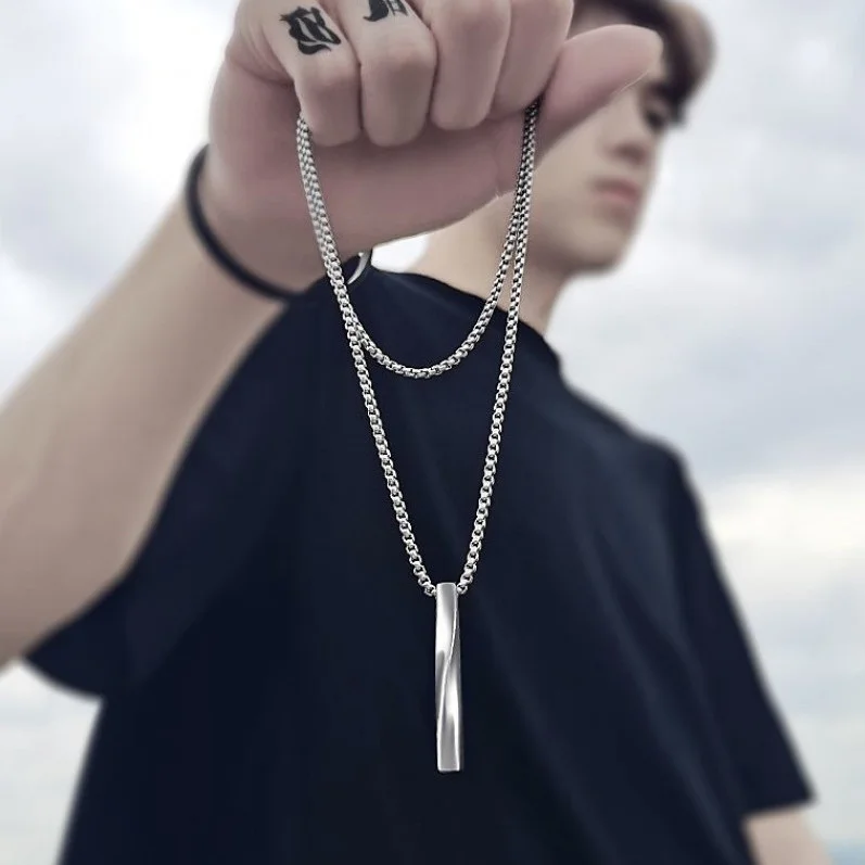 買取 男性のための多用途のツイストペンダント,個性,ドミネーション,スパイラル,パーソナリティ,ロングペンダント