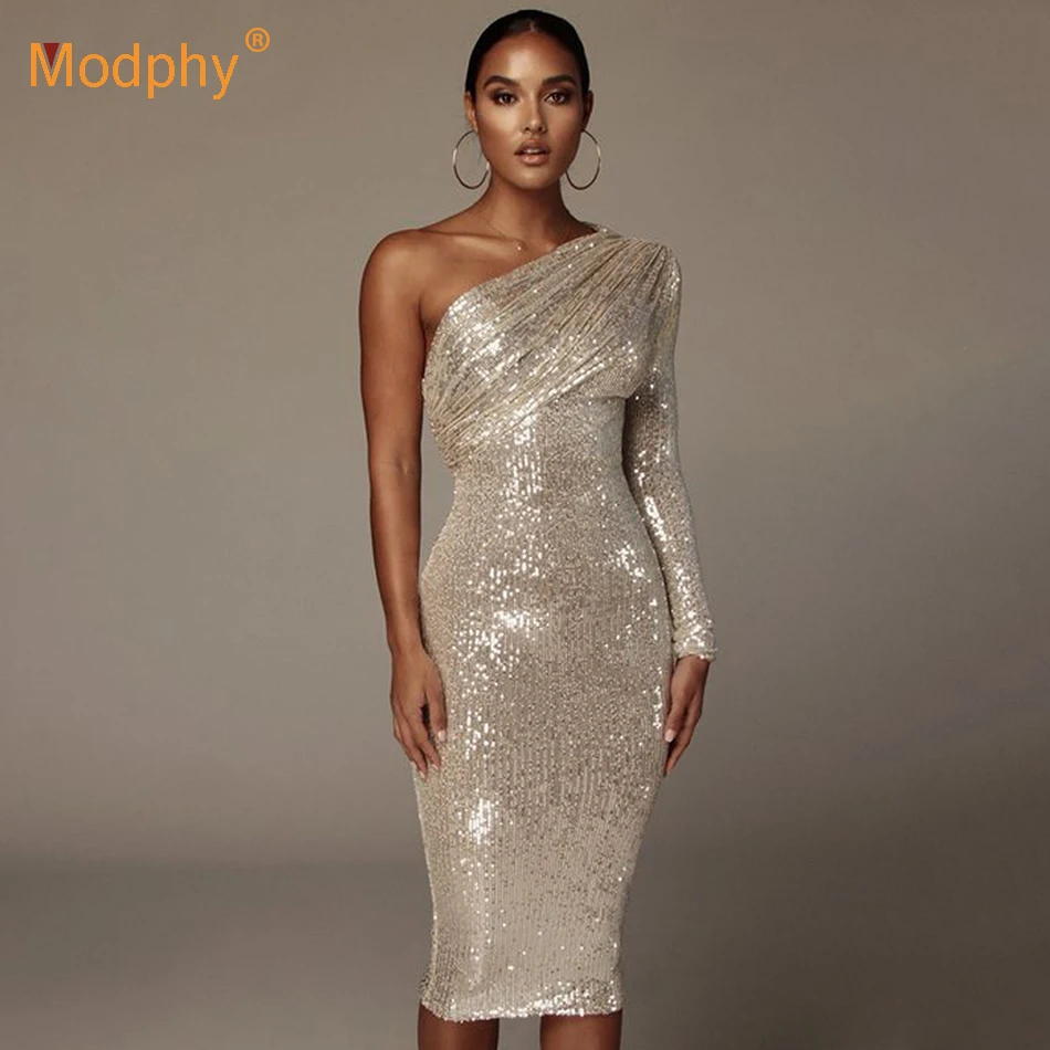 2021 Осень Новая мода блесток сексуальное платье на одно плечо с длинным рукавом