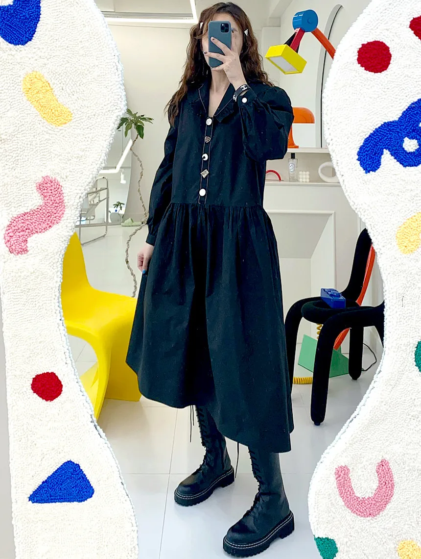 

SuperAen 2021 осеннее однотонное цельнокроеное женское Повседневное платье до середины икры с металлическими пуговицами и отложным воротником т...