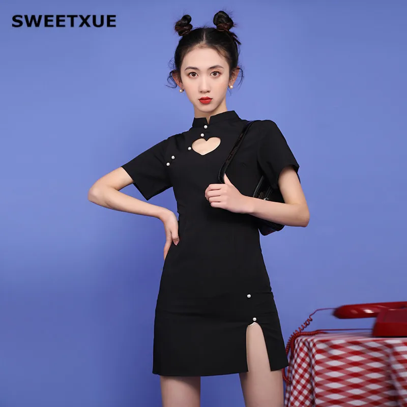 Черное женское платье SWEETXUE Сексуальное Милое Платье с сердечками и пуговицами из