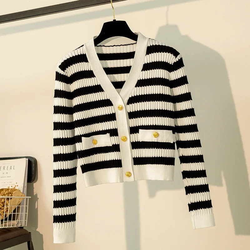 

Women Striped Short Cardigan Sweater V-Neck Long Sleeves Button Sweet Knitted Tops 2021 Korean Fashion Casual Ladies Knit Jacket