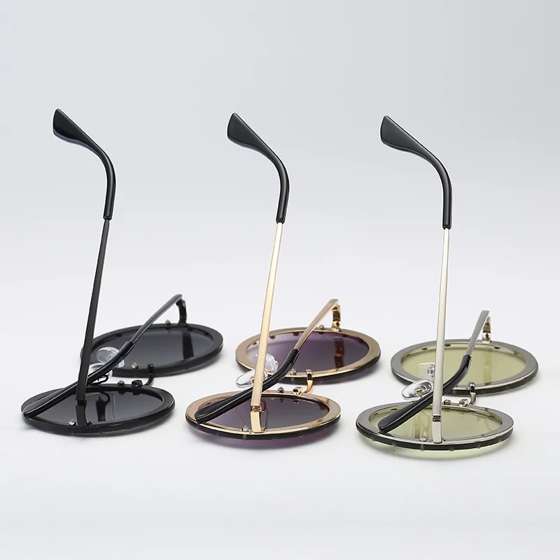 

2021 Luxury Round Women Sunglasses Crystal Rivet Designer Ladies Fashion Sun Glasses Classic Brand Designer Shades