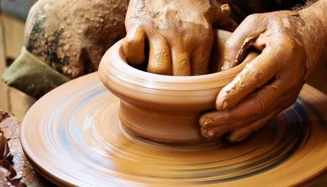 Традиционные подлинные керамические кофейные чашки ручной работы из