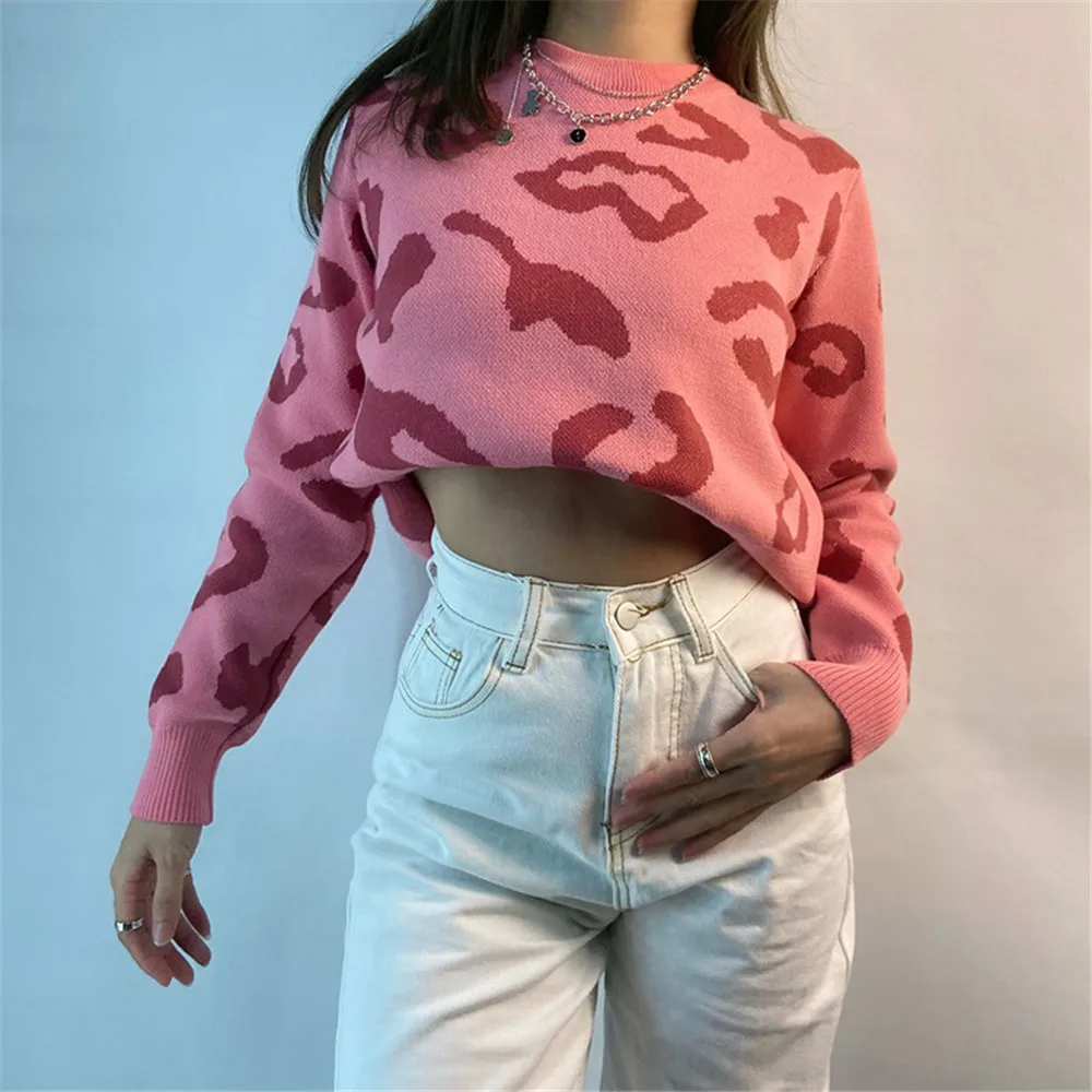 

Autumn Winter Women Sexy Pink Irregular Print Sweater Casual Warm Slim Fit Long Sleeve Round Neck Knitted Pullover Top 2021