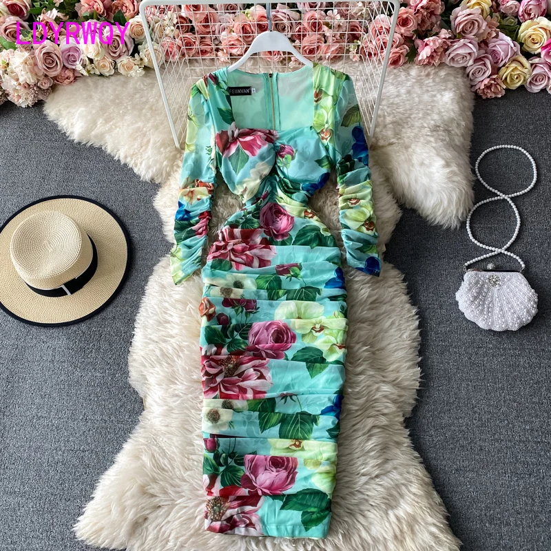 

LDYRWQY 2021 summer Korean edition new fashion temperament sexy square collar print slim dress wrap hips Office Lady