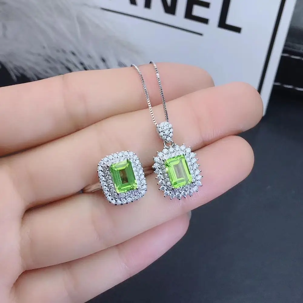 Роскошный ретро квадратный натуральный зеленый драгоценный камень перидота