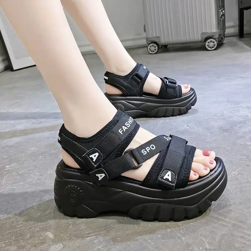 

2021 New Summer Height Increasing Internet Celebrity Super Hot Fashion All-Matching Sports Platform Muffin Women's Shoes