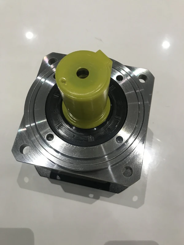 5 arcmin Высокоточный спиральный редуктор планетарный от 3:1 до 10:1 для NEMA42 110 мм