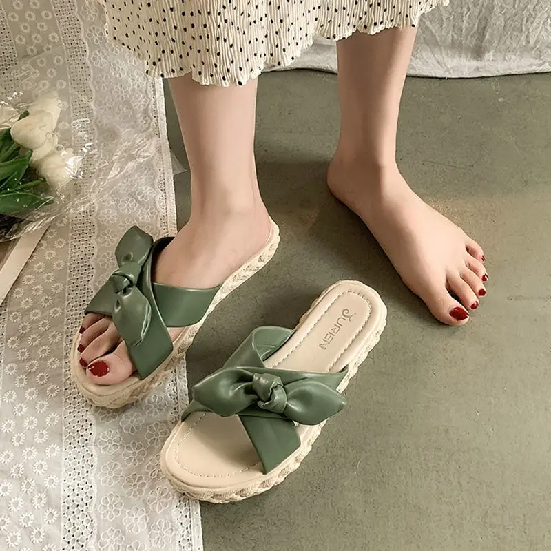 

Women Slippers Sandals 2021 Summer Casual Sandals Slipper Beach Shoes Flat Heel Slides Sandals Thick Bottom Flat Slippers