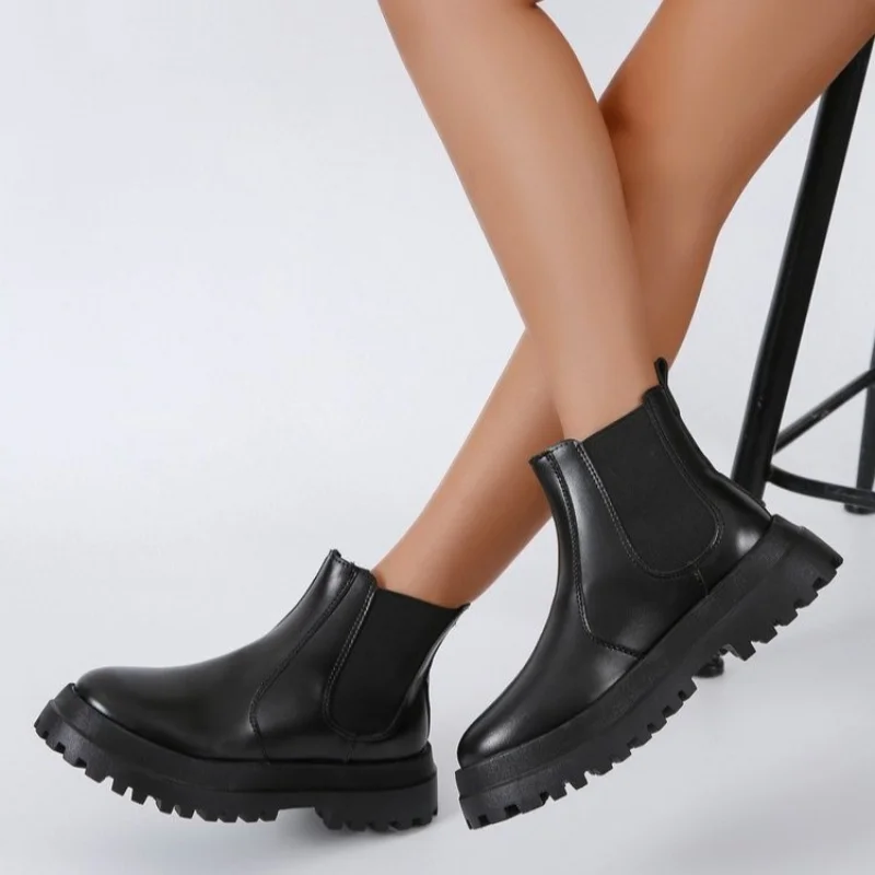 

Женские ботильоны с круглым носком, на толстой подошве и резинке