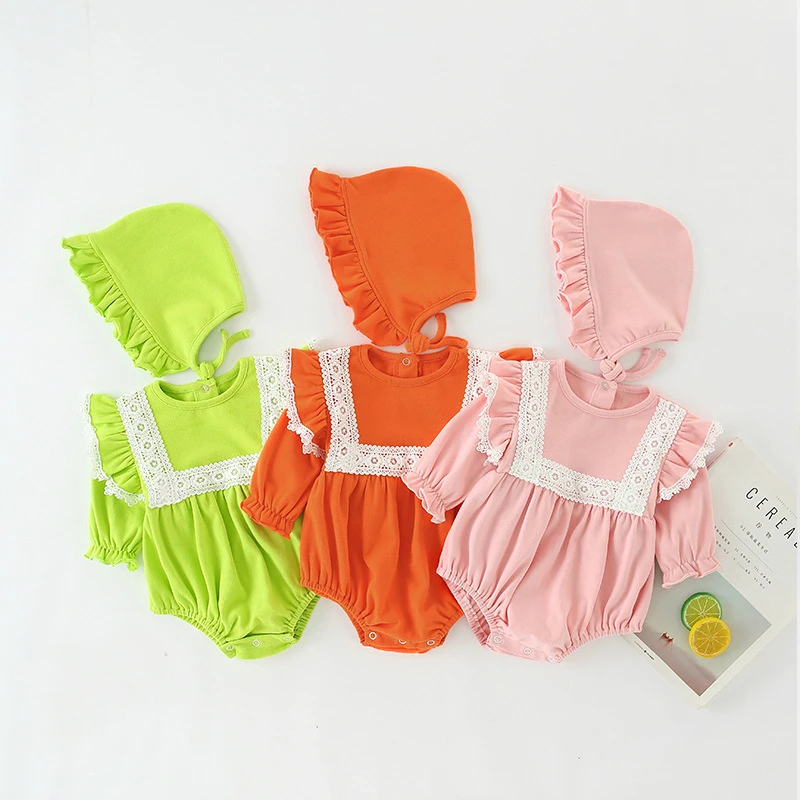 

Новая осенняя одежда для маленьких девочек 2 предмета, кружевной комбинезон с длинными рукавами с цветочным рисунком и оборками и шапочкой ...