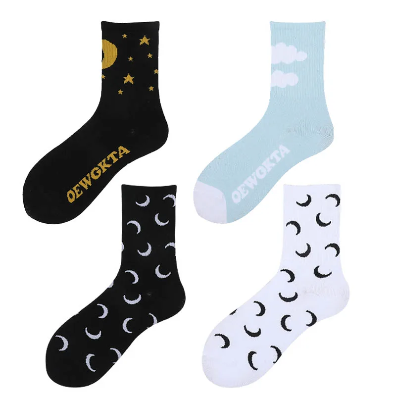 

Хлопок 1 пара Для женщин SocksItem с аппликациями «облака»; Носки-трубы средней высоты хороший подарок дышащая Скейтборд носки Harajuku носки для де...