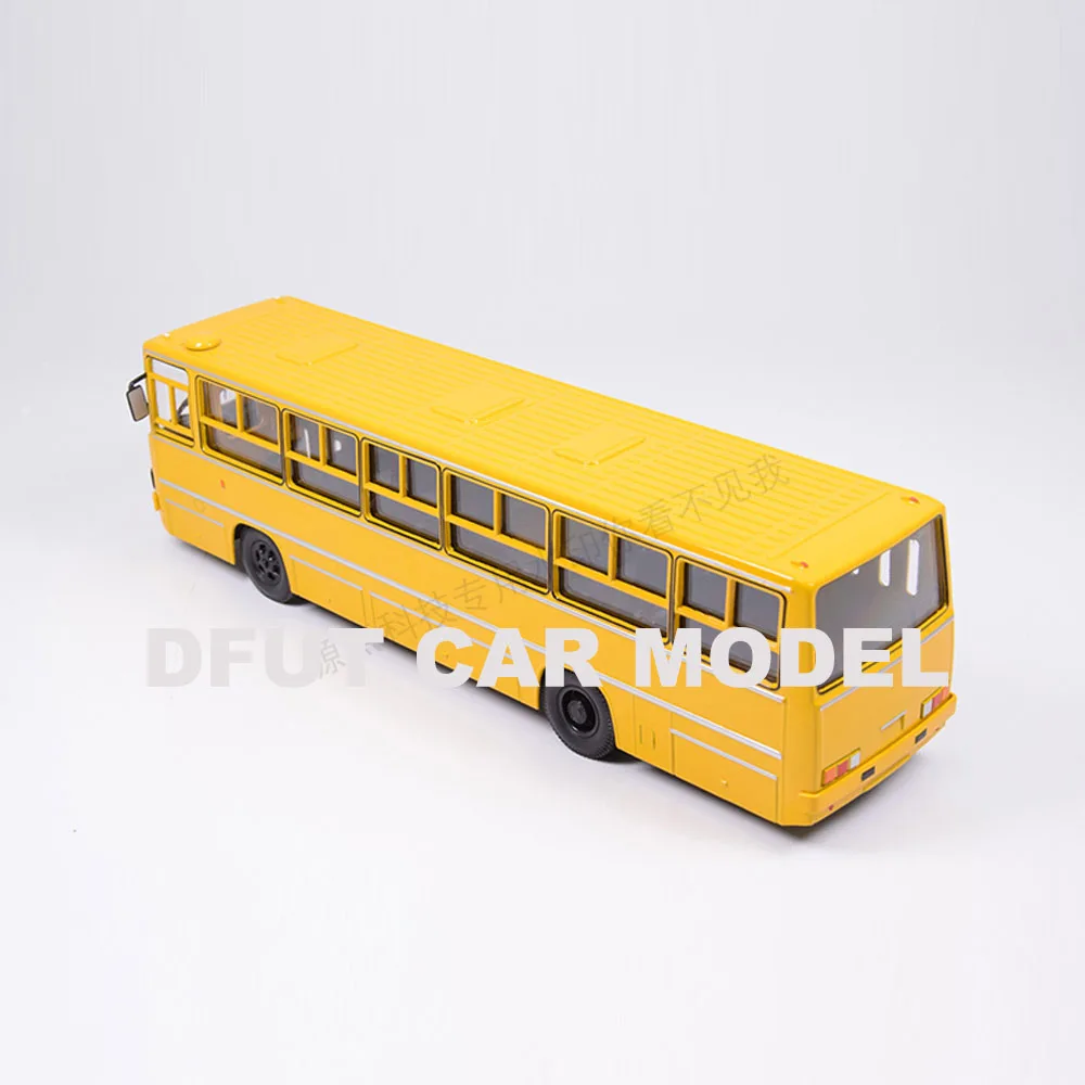 Игрушечный автомобиль из сплава в масштабе 1:43 Советский Союз Россия Ikarus-260 |