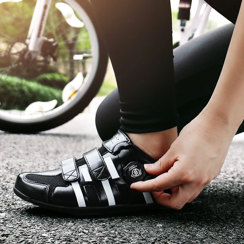 

2020 new bicycle shoes men's and women's sports shoes mountain bike shoes without lock original bicycle shoes size 36-49#