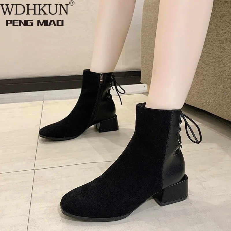 

Женские ботильоны с квадратным носком, ботинки из флока на высоком блочном каблуке 5 см, короткие ботинки-гладиаторы, обувь большого размера...