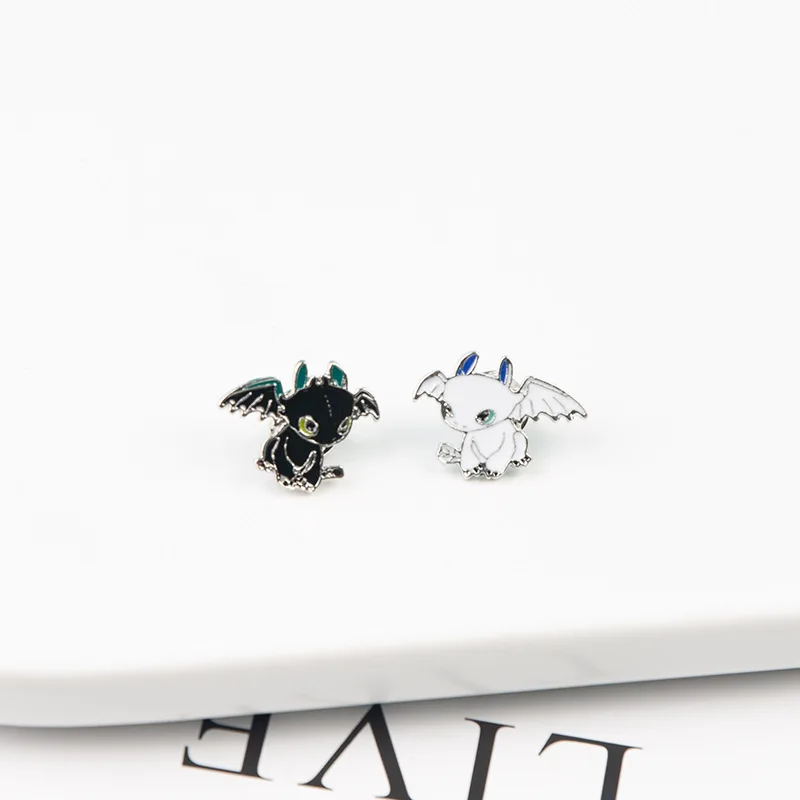 Брошь летучая мышь в японском стиле крутой значок для студентов и детей