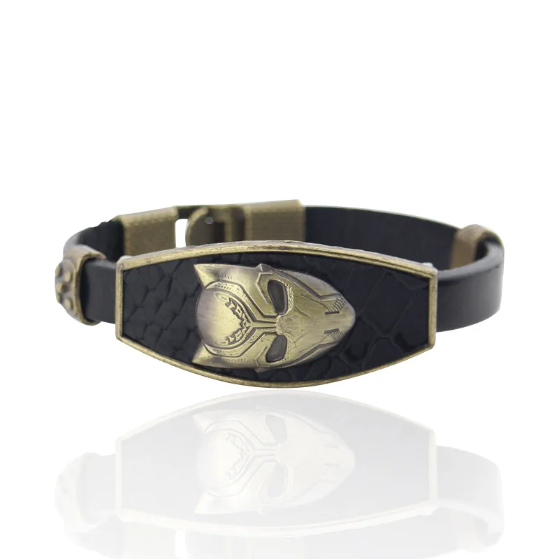 

Disney Marvel Avengers Black Panther with The Same Logo Alloy Buckle Bracelet Handmade Jewelry Bracelet Bracelet