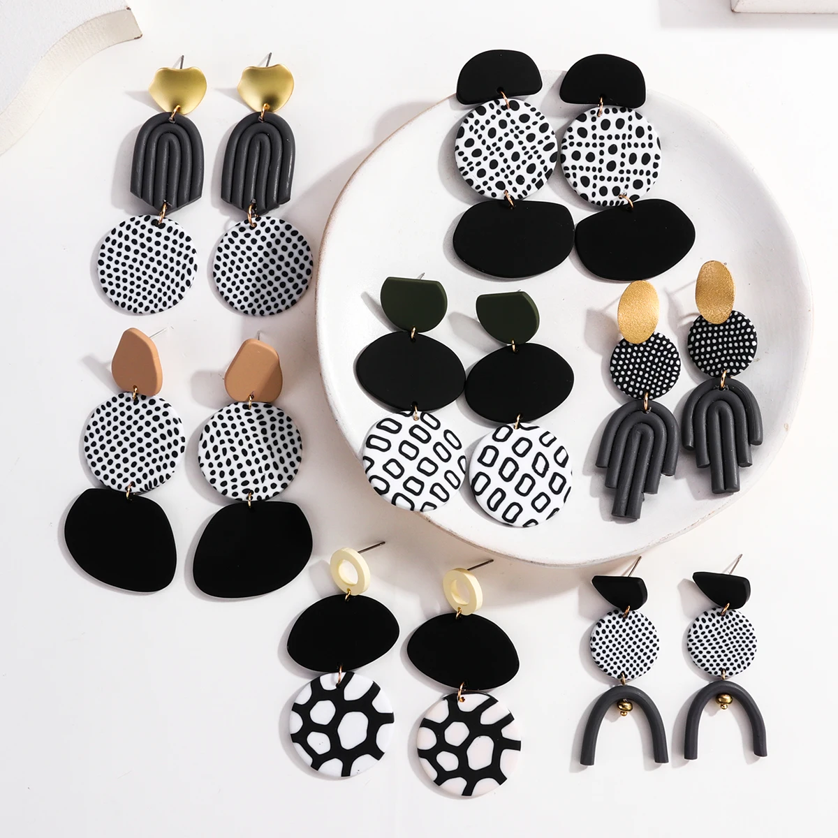 

AENSOA Exaggerate Geometric Polka Dots Polymer Clay Drop Earrings For Women Girls Irregular Graffiti Long Earring Travel Jewelry