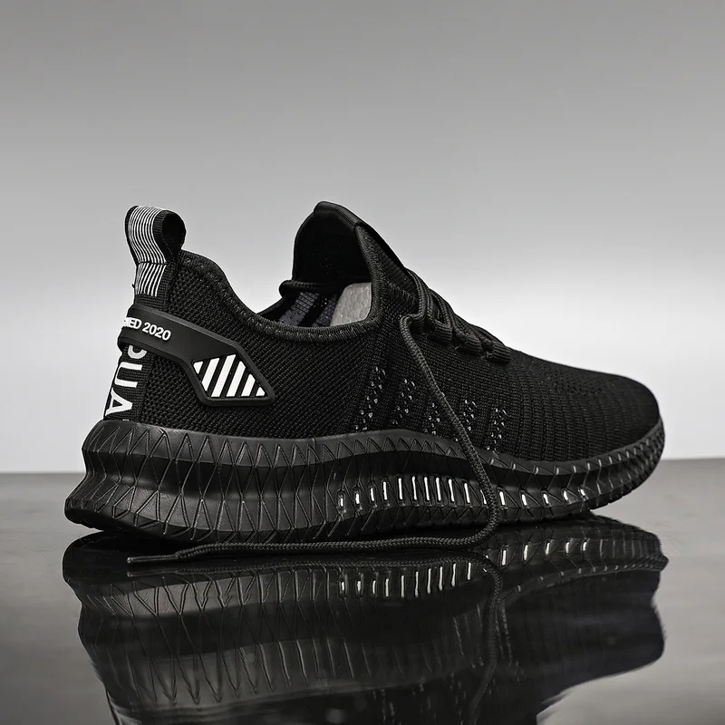 Кроссовки мужские сетчатые на шнуровке дышащие легкие удобные повседневная