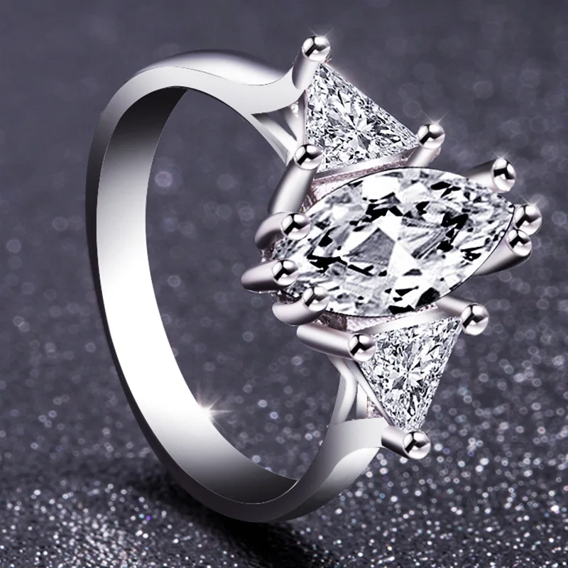 Модное кольцо с острым носком из циркония персонализированное Женское