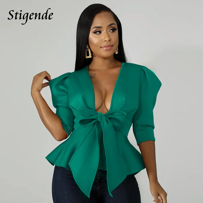Stigende Half Sleeve Sexy Deep V Neck Bow Blouse Women Summer Casual Solid Color Ruffle Blouse Elegant Bandage Crop Blouse Top - Цвет: Зеленый